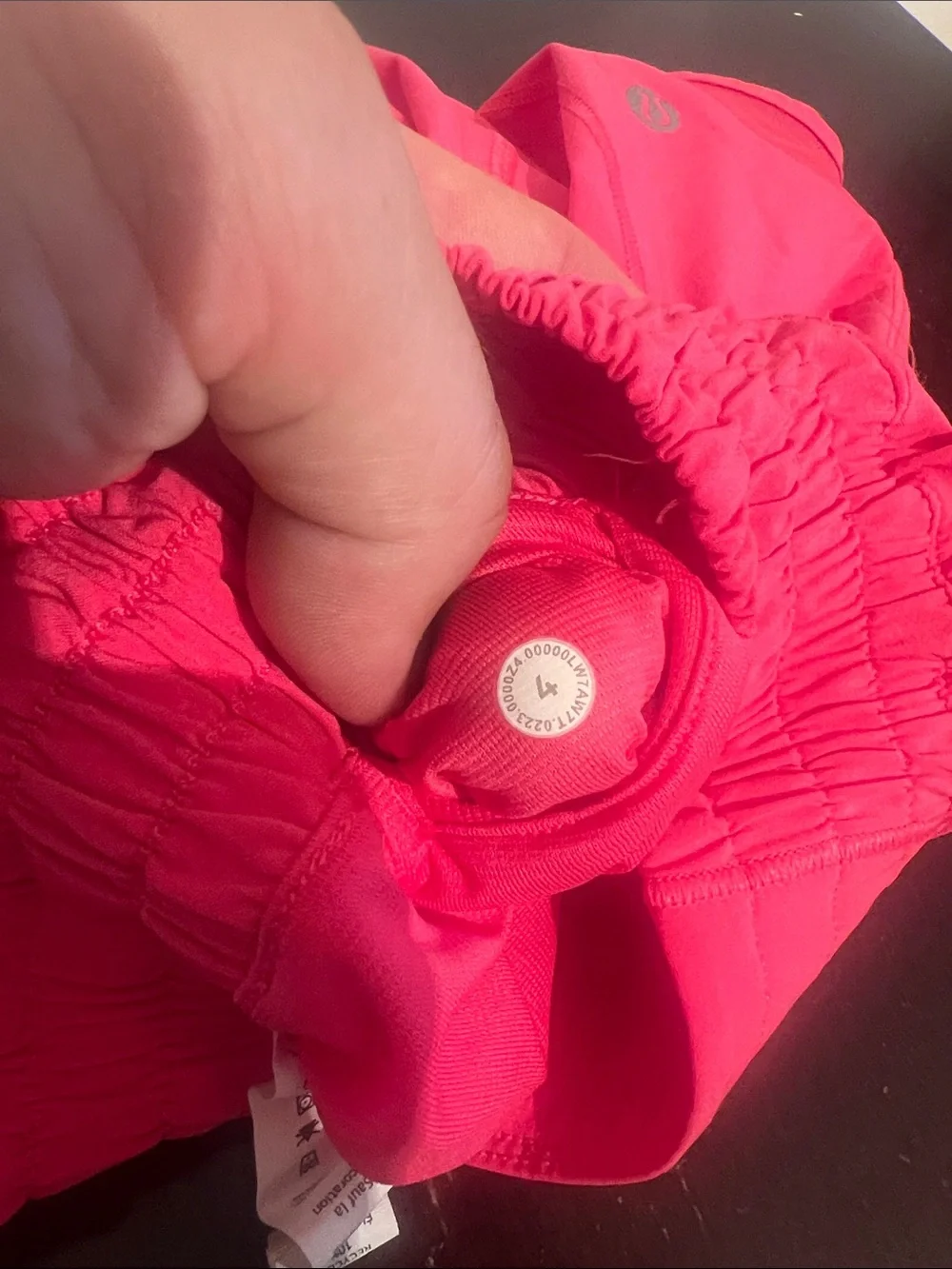 Lululemon Hotty Hot High Rise Long 4” Shorts in Lip Gloss Pink, Women’s size 4